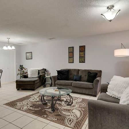 Lovely 2 Bdr Condo With Balcony 2M To Broadway Nashville Exterior photo