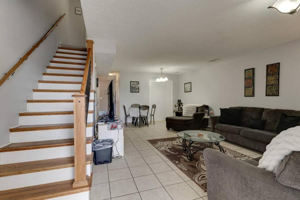 Lovely 2 Bdr Condo With Balcony 2M To Broadway Nashville Exterior photo